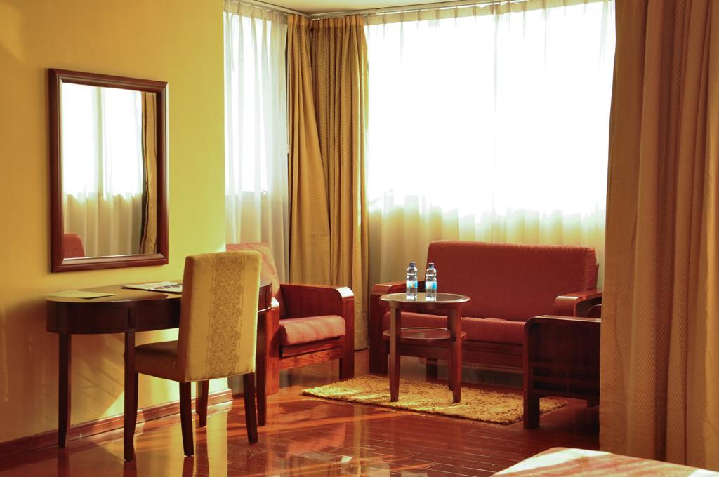 Churchill Addis Ababa Hotel الغرفة الصورة